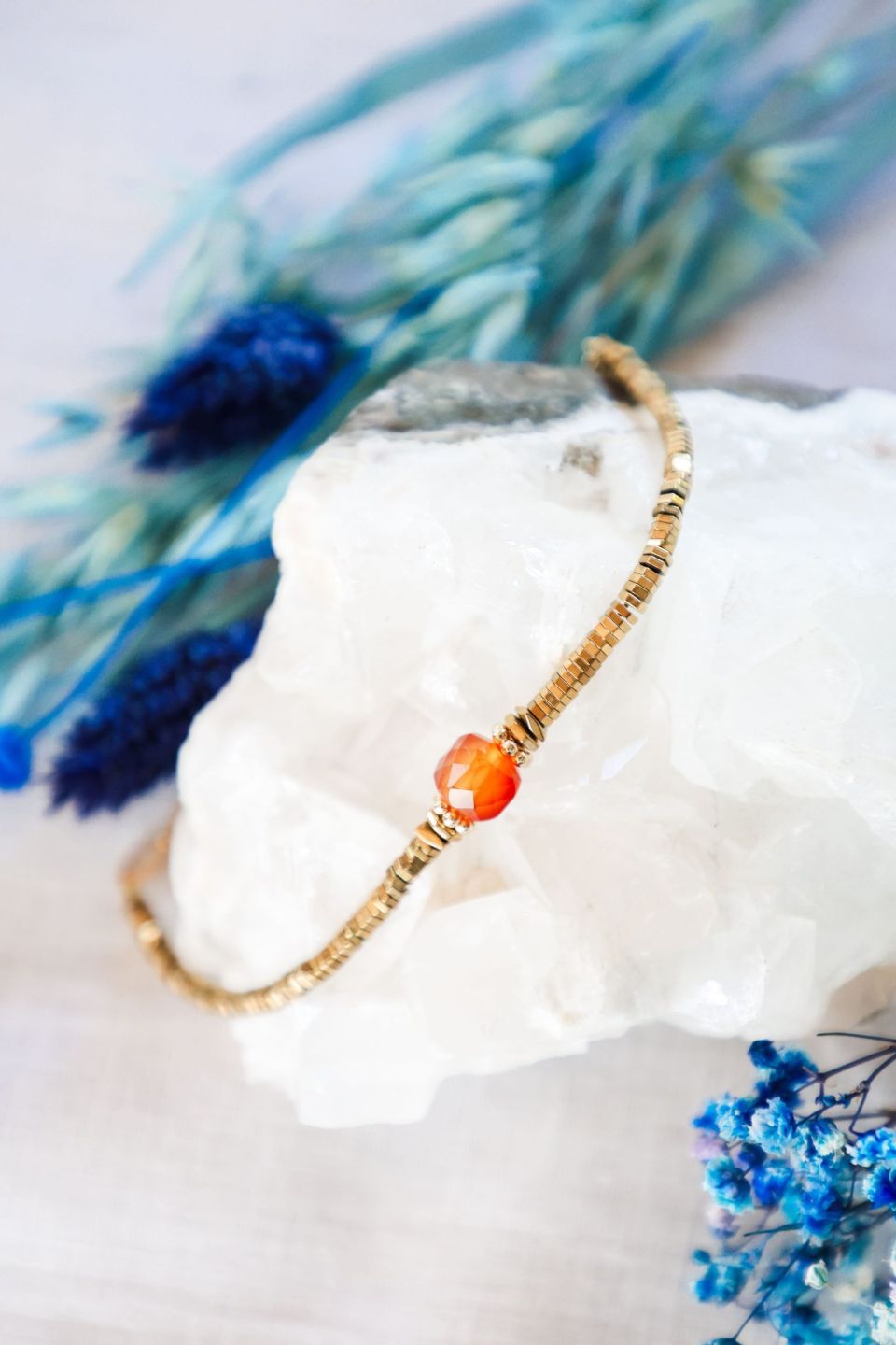 Shiny cornaline bracelet